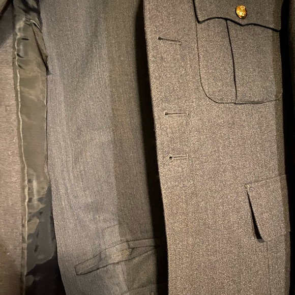 British Royal Air Force Uniform - Picture 3 of 4